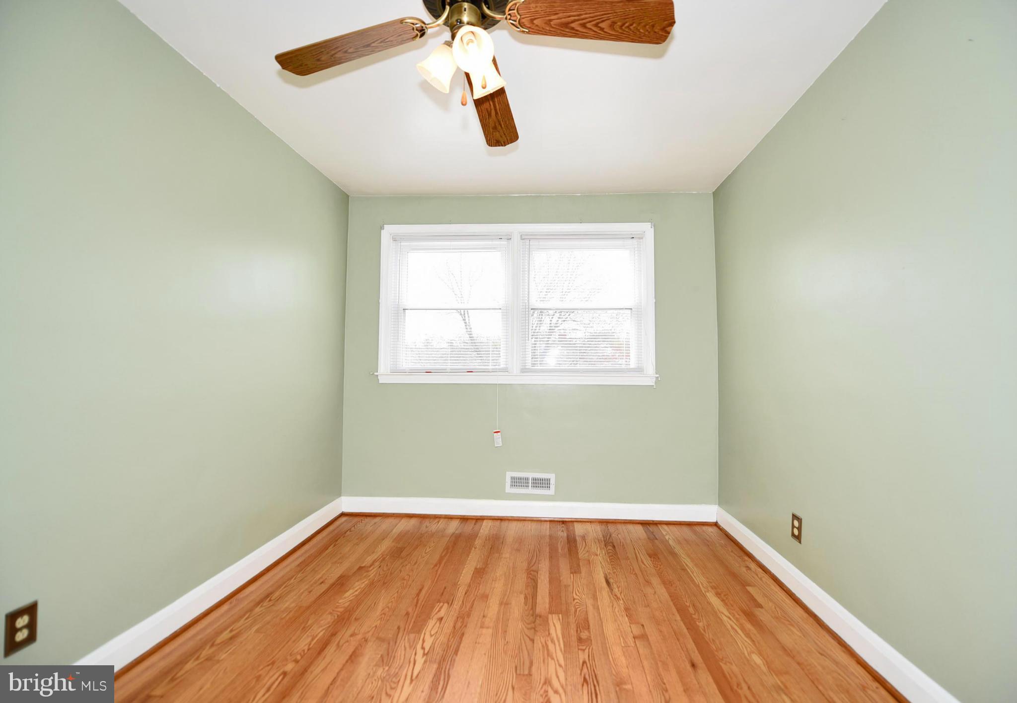 1428 Langford Road Baltimore, MD 21207 - Photo 18 of 30 Bedroom