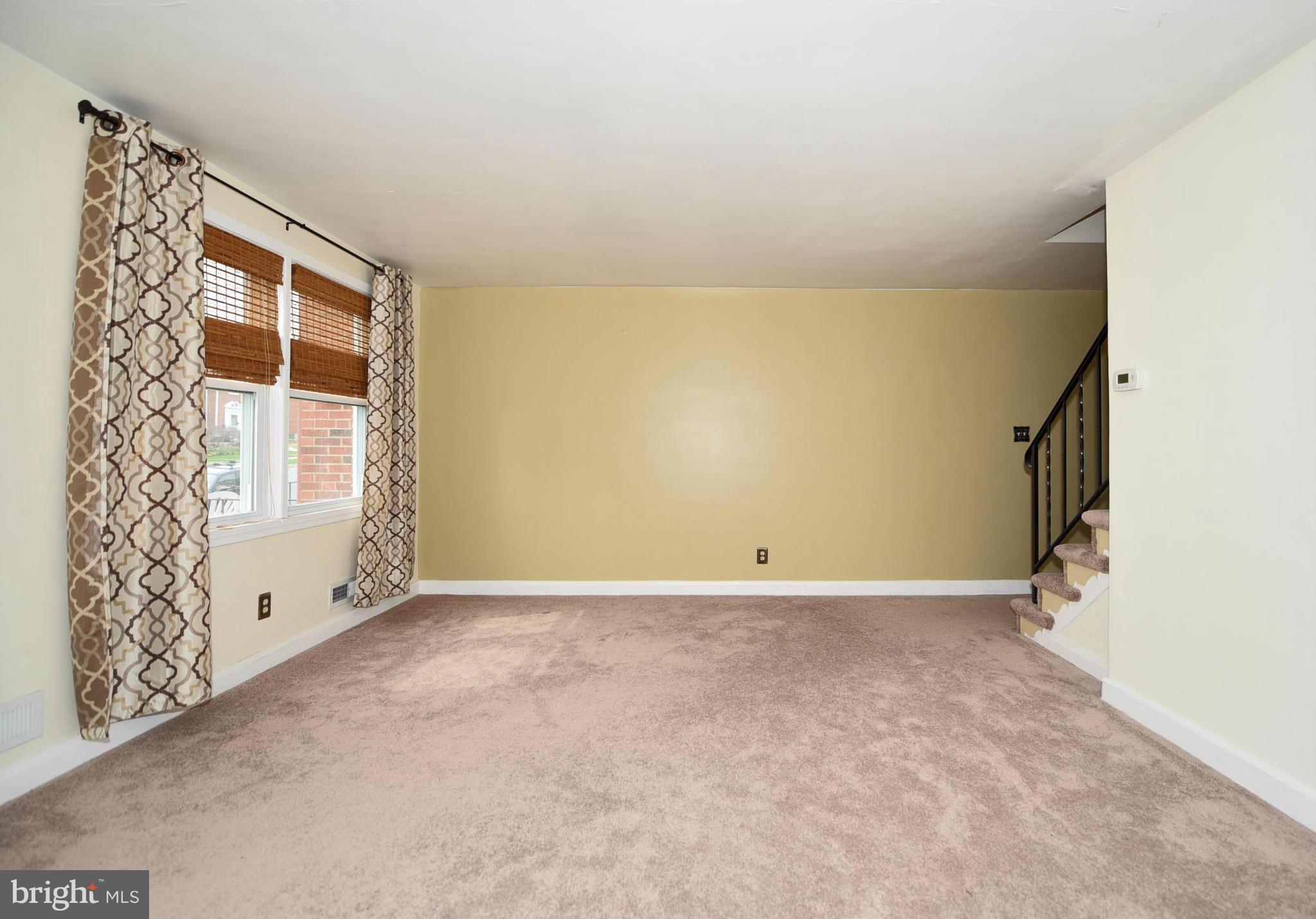 1428 Langford Road Baltimore, MD 21207 - Photo 5 of 30 Living Room