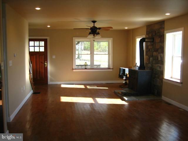 519 Edwards Road, Unit 1A Narvon, PA 17555 - Photo 5 of 10 Gallery Image 5
