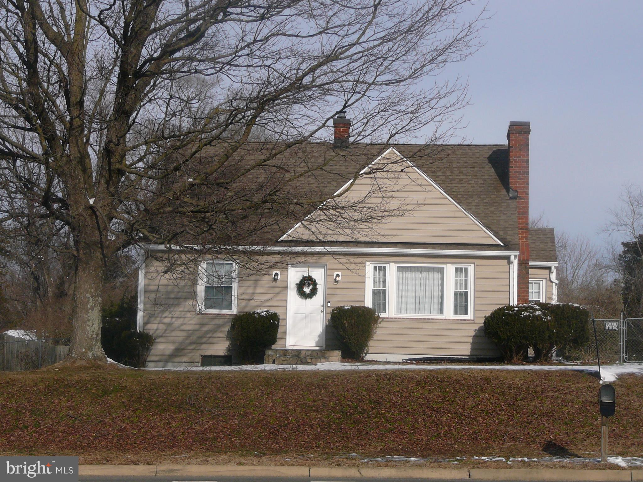 Well Maintained Cape Cod