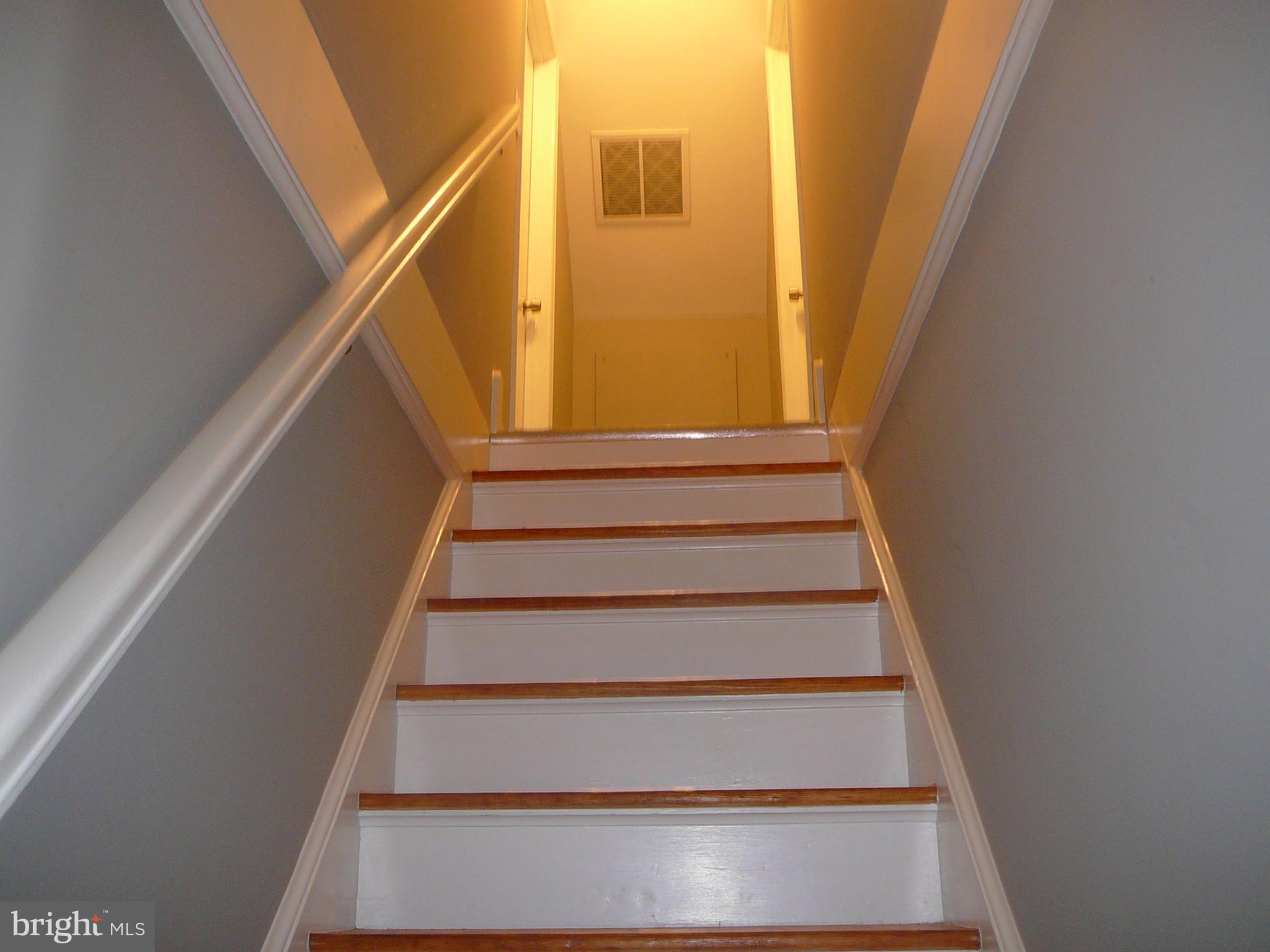 267 Deacon Road Fredericksburg, VA 22405 - Photo 17 of 24 Upstairs!