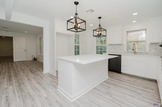 $370,000 | Undisclosed Address, Baton Rouge, LA 70809