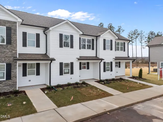 $275,000 | 905 Brookrun Drive, Oxford, NC 27565