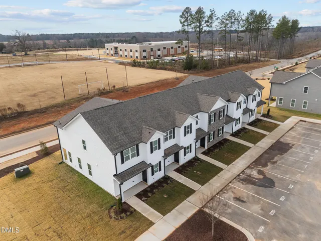 $275,000 | 905 Brookrun Drive, Oxford, NC 27565