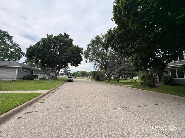 $136,000 | 618 North Wacouta Avenue, Prairie du Chien, WI 53821