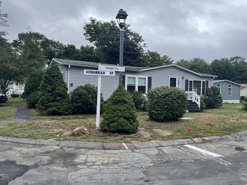 2 Juniper Circle Rockland, MA 02370 - Photo 2 of 27