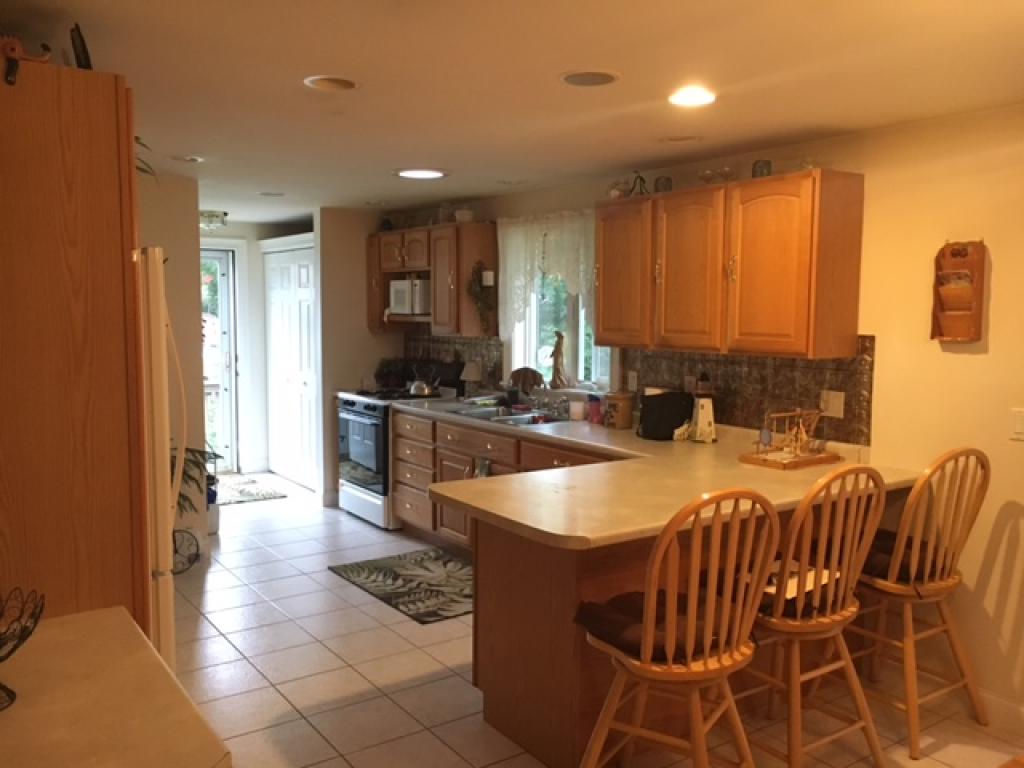 210 Walton Road Seabrook, NH 03874 - Photo 3 of 23