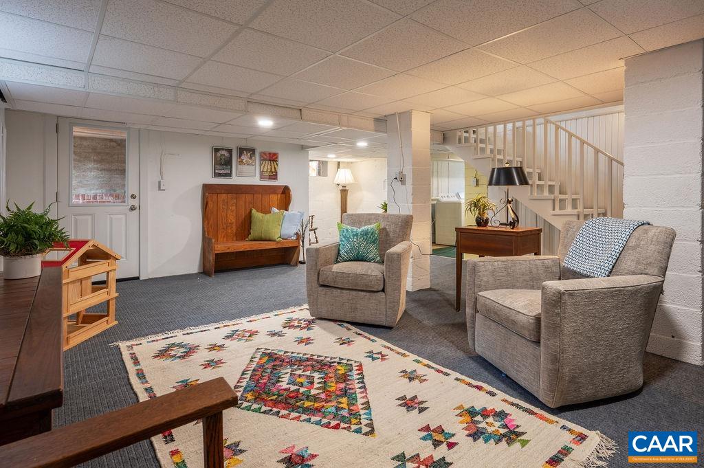 1702 Rugby Avenue Charlottesville, VA 22903 - Photo 13 of 33