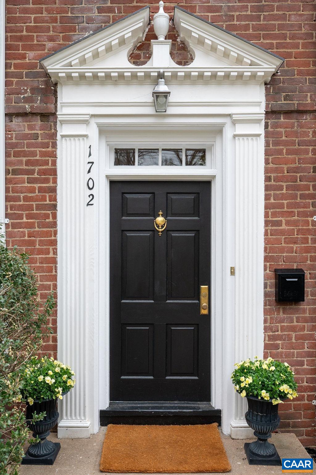 1702 Rugby Avenue Charlottesville, VA 22903 - Photo 4 of 33