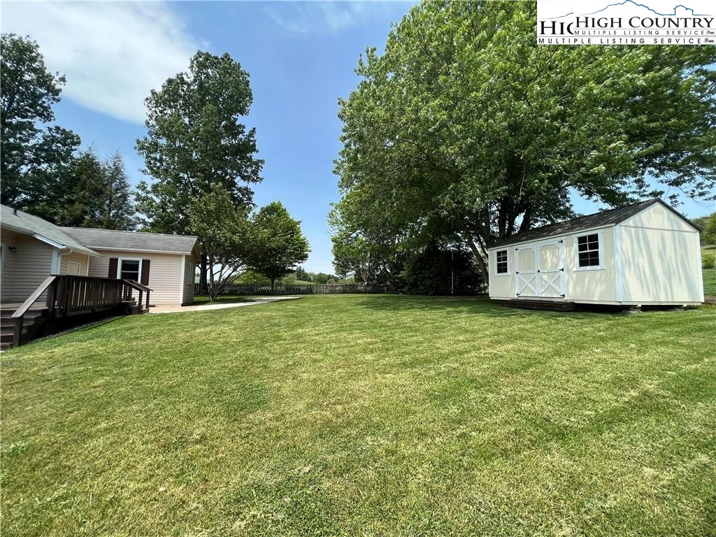 140 Hazel Street Boone, NC 28607 - Photo 3 of 23 Gallery Image 3