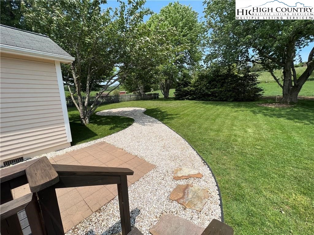 140 Hazel Street Boone, NC 28607 - Photo 6 of 23 Gallery Image 6