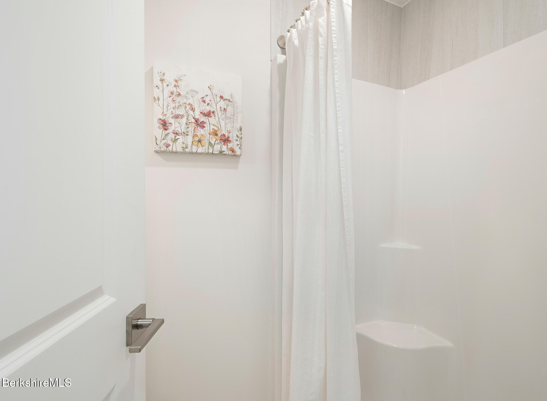 715 Peru Road Hinsdale, MA 01235 - Photo 30 of 45 Full Bathroom