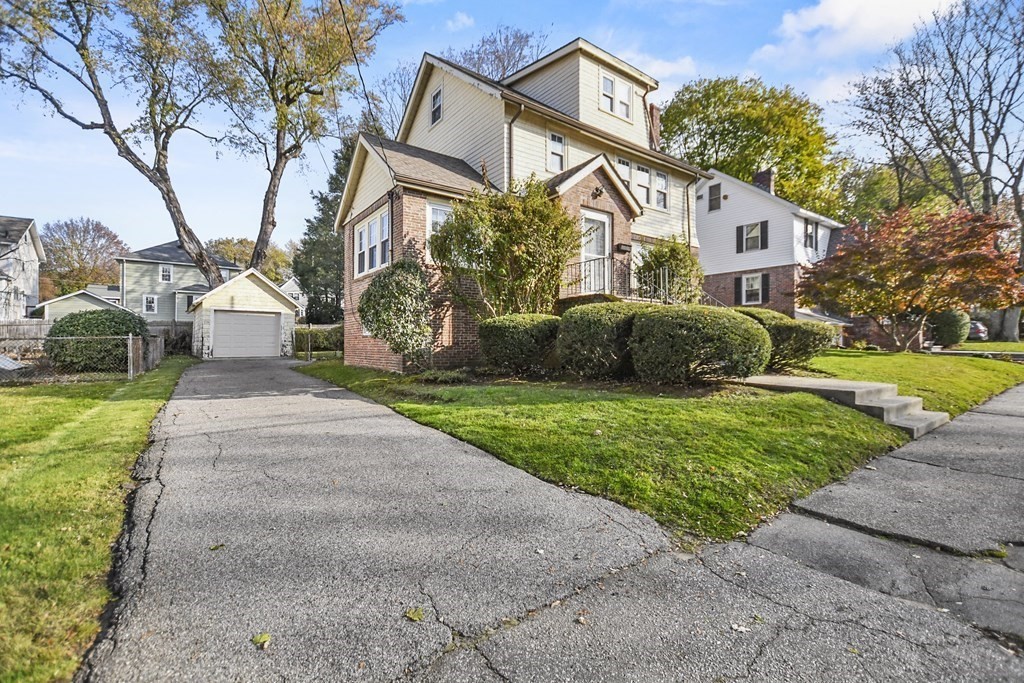42 Lorimer Road Belmont, MA 02478 - Photo 3 of 39 Gallery Image 3