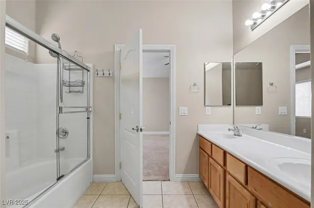 $2,000 | 1123 Aldenwood Avenue, Las Vegas, NV 89123