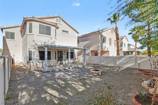 $2,000 | 1123 Aldenwood Avenue, Las Vegas, NV 89123