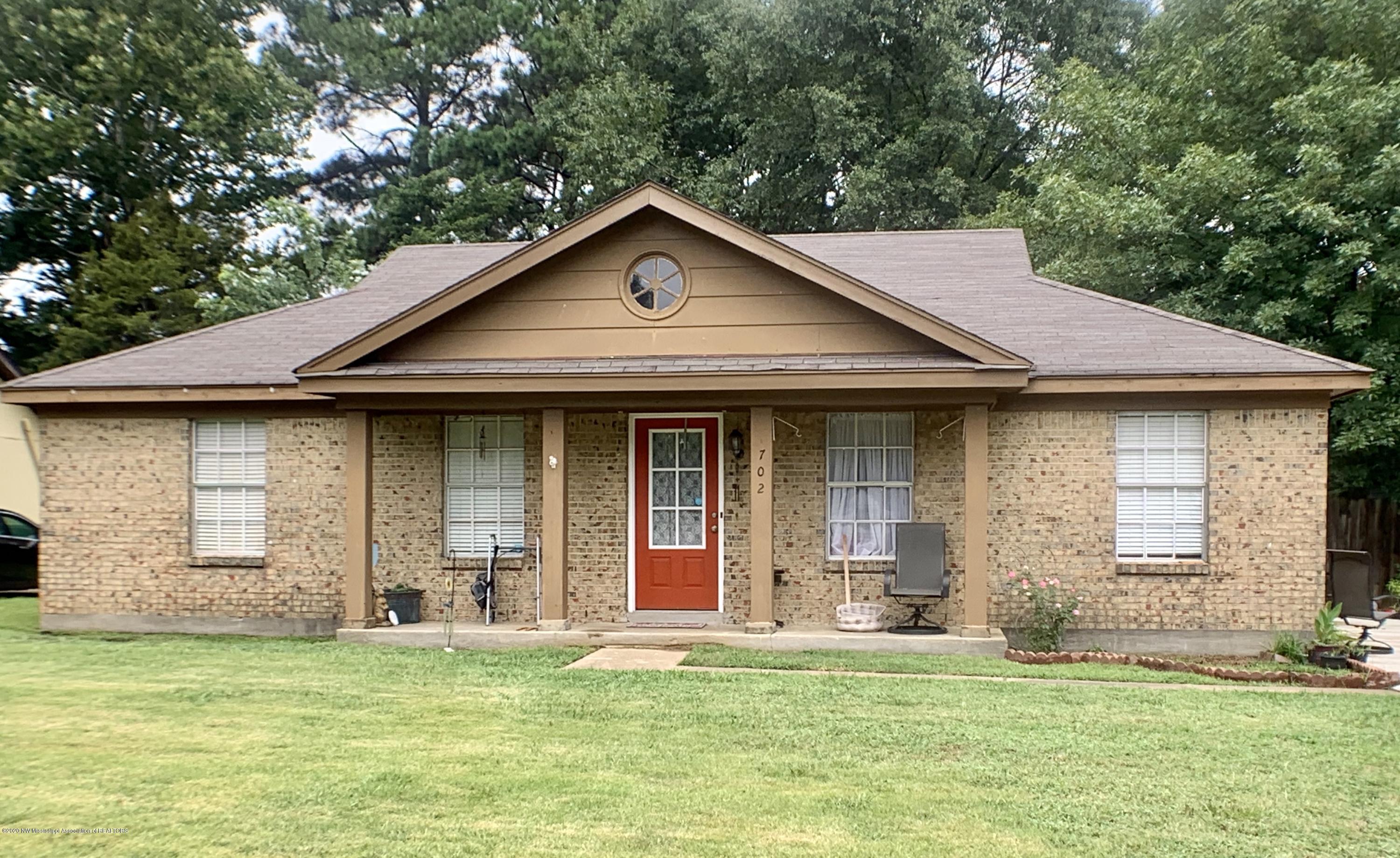 702 Old Forge Road Southaven, MS 38671 - Photo 1 of 10 B56537B9-812C-4E9A-B1B4-F8F50F67F0A5