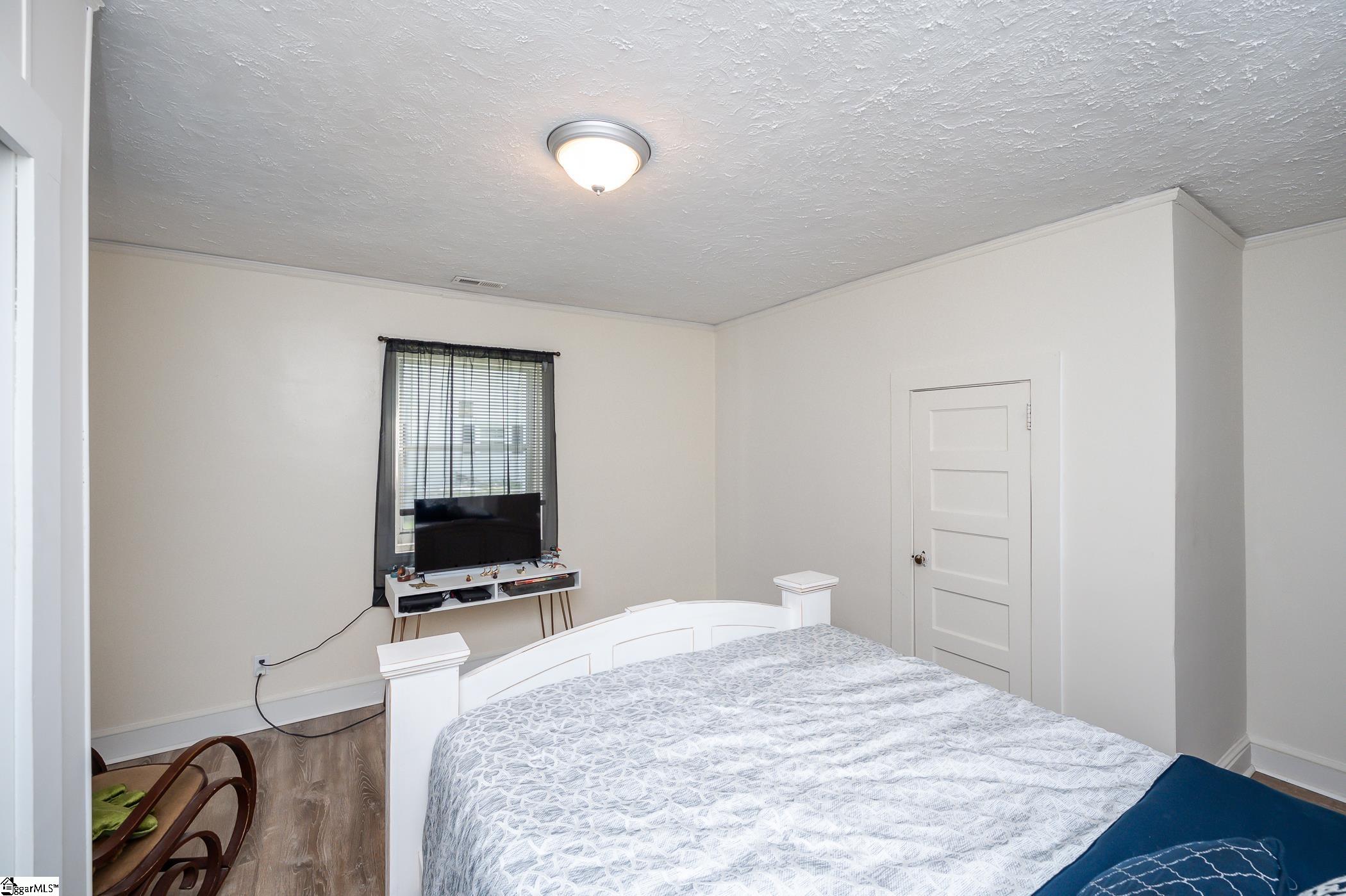 405 Elizabeth Street Clinton, SC 29325 - Photo 14 of 21