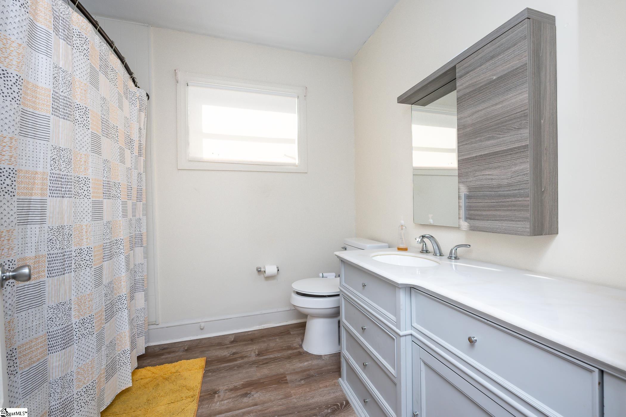 405 Elizabeth Street Clinton, SC 29325 - Photo 16 of 21