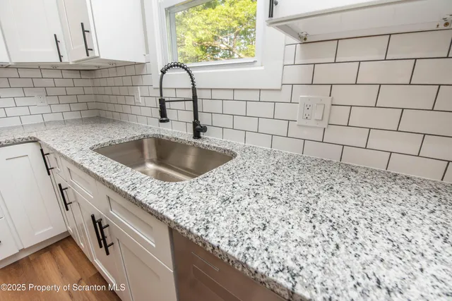 $349,900 | 197 Columbus Drive, Archbald, PA 18403