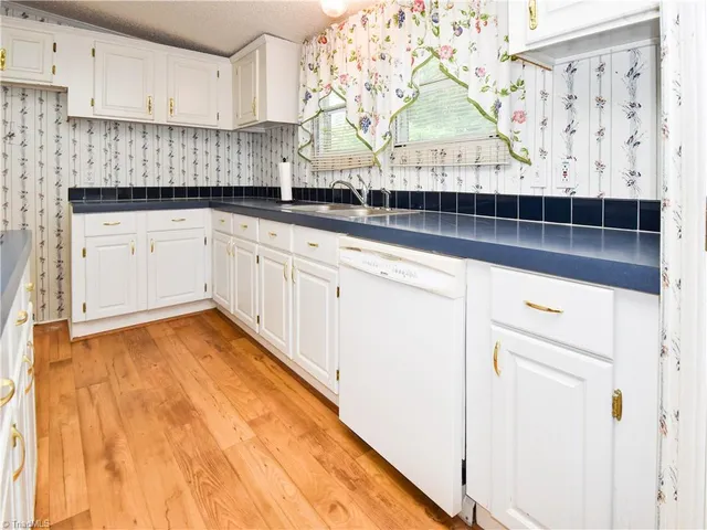 $195,000 | 1985 Griffin Road, Rural Hall, NC 27045