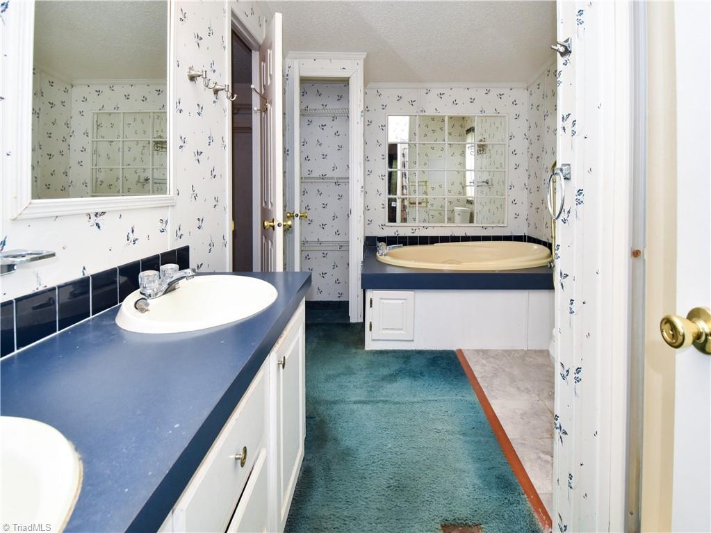 1985 Griffin Road Rural Hall, NC 27045 - Photo 20 of 33