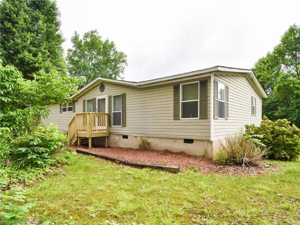 1985 Griffin Road Rural Hall, NC 27045 - Photo 2 of 33