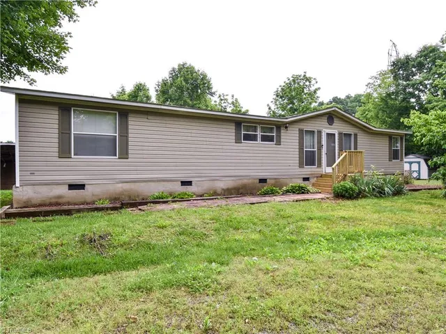 $195,000 | 1985 Griffin Road, Rural Hall, NC 27045