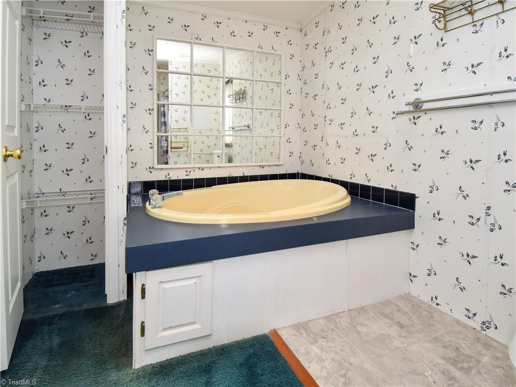 1985 Griffin Road Rural Hall, NC 27045 - Photo 23 of 33