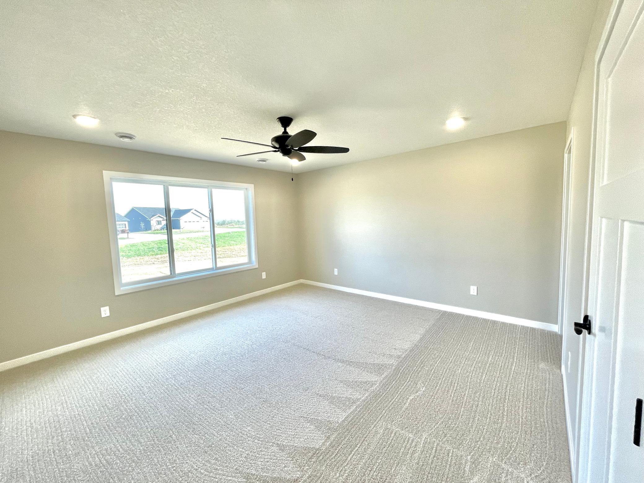 602 9th Street Wanamingo, MN 55983 - Photo 22 of 23