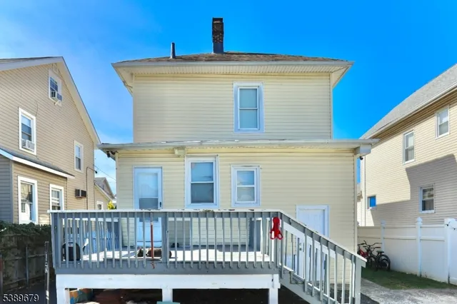 $569,900 | 757 Floral Avenue, Elizabeth, NJ 07208