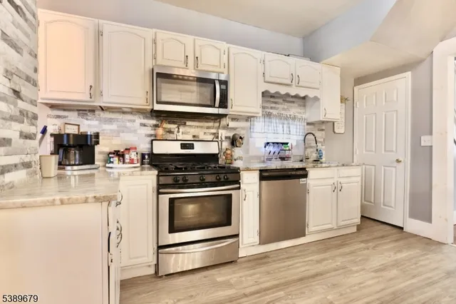 $569,900 | 757 Floral Avenue, Elizabeth, NJ 07208