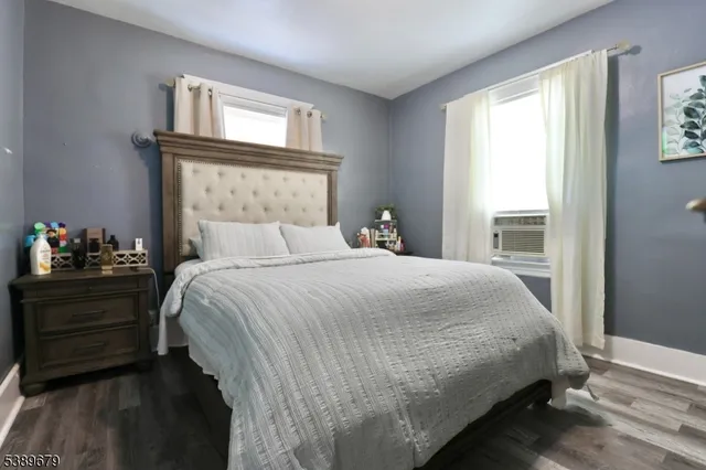 $569,900 | 757 Floral Avenue, Elizabeth, NJ 07208