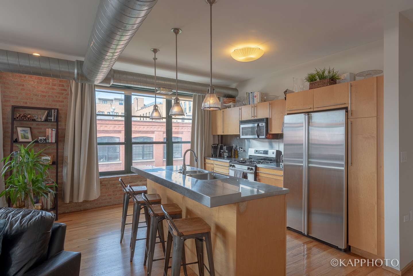 1118 West Fulton Street, Unit 404 Chicago, IL 60607 - Photo 3 of 27