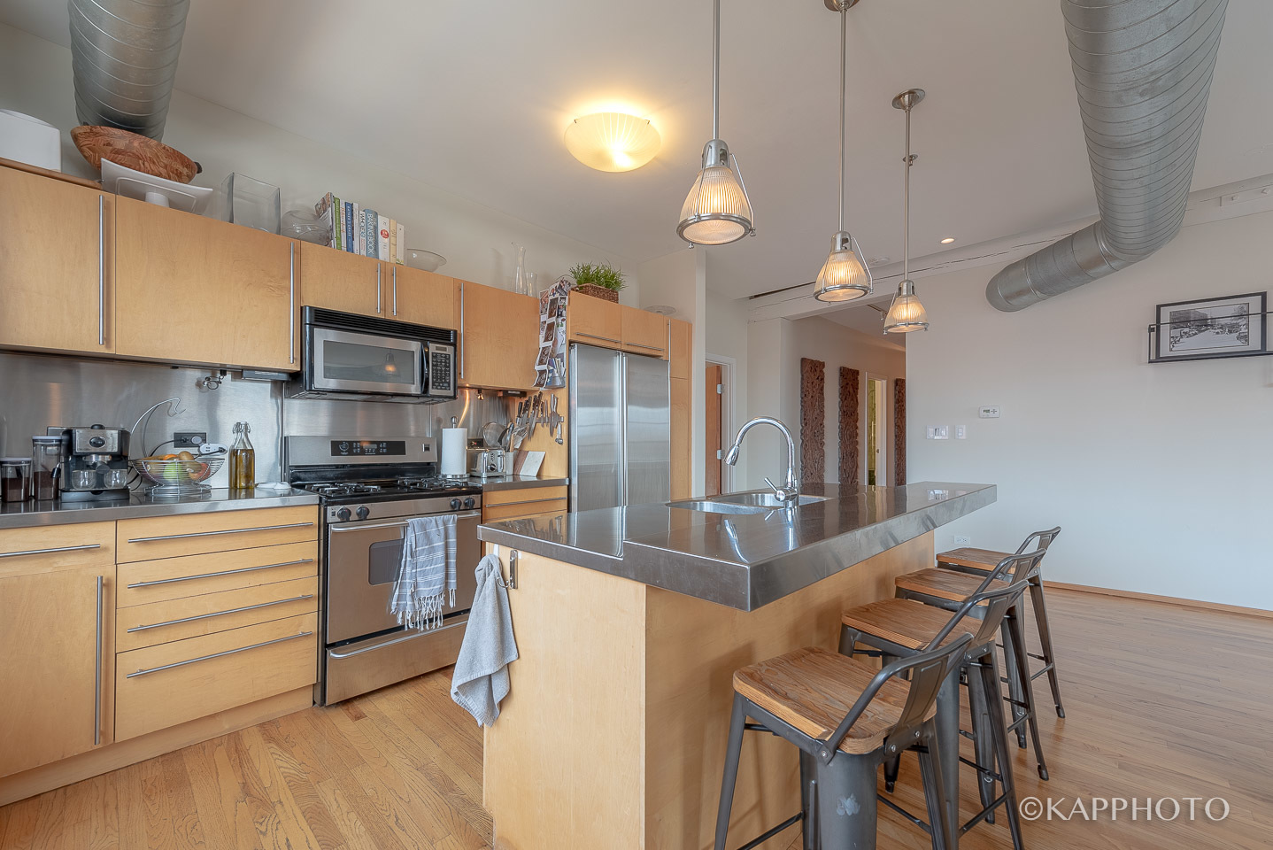 1118 West Fulton Street, Unit 404 Chicago, IL 60607 - Photo 5 of 27