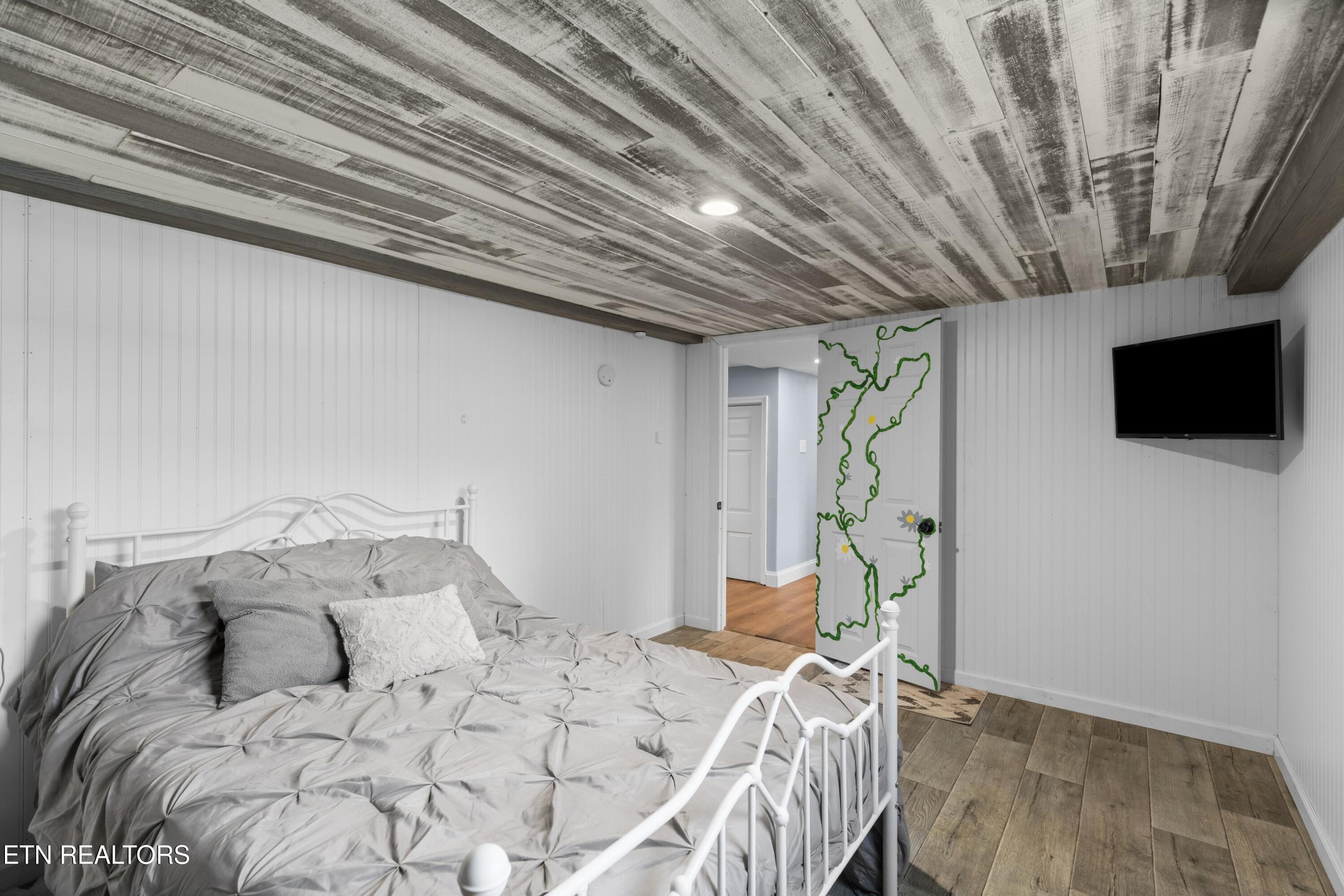 430 McVey Road Tazewell, TN 37879 - Photo 12 of 38 021-430McVeyRoad-Tazewell-TN-37879-SMALL