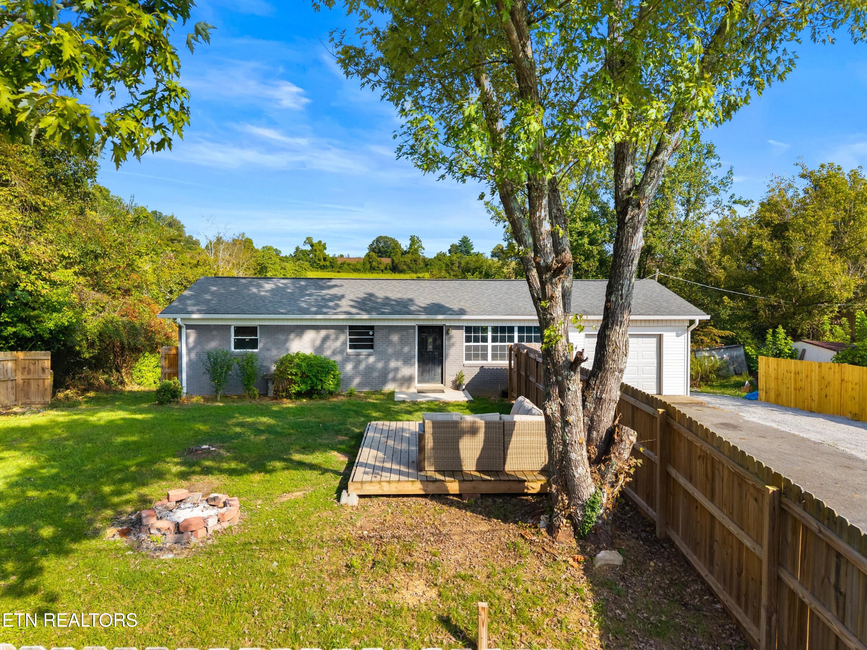 430 McVey Road Tazewell, TN 37879 - Photo 2 of 38 031-430McVeyRoad-Tazewell-TN-37879-SMALL