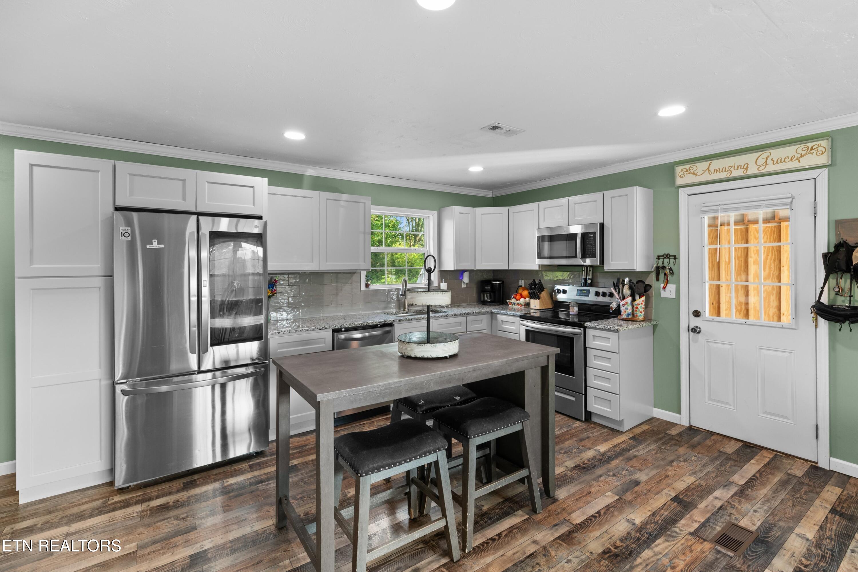 430 McVey Road Tazewell, TN 37879 - Photo 7 of 38 007-430McVeyRoad-Tazewell-TN-37879-SMALL