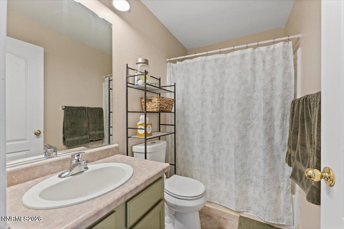 18213 Silverleaf Court Reno, NV 89508 - Photo 19 of 33 19-18213 Silverleaf Court Reno NV 89508