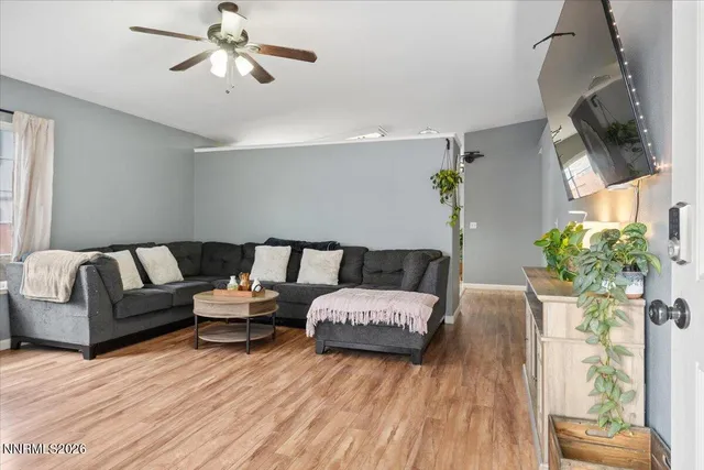 $425,000 | 18213 Silverleaf Court, Reno, NV 89508