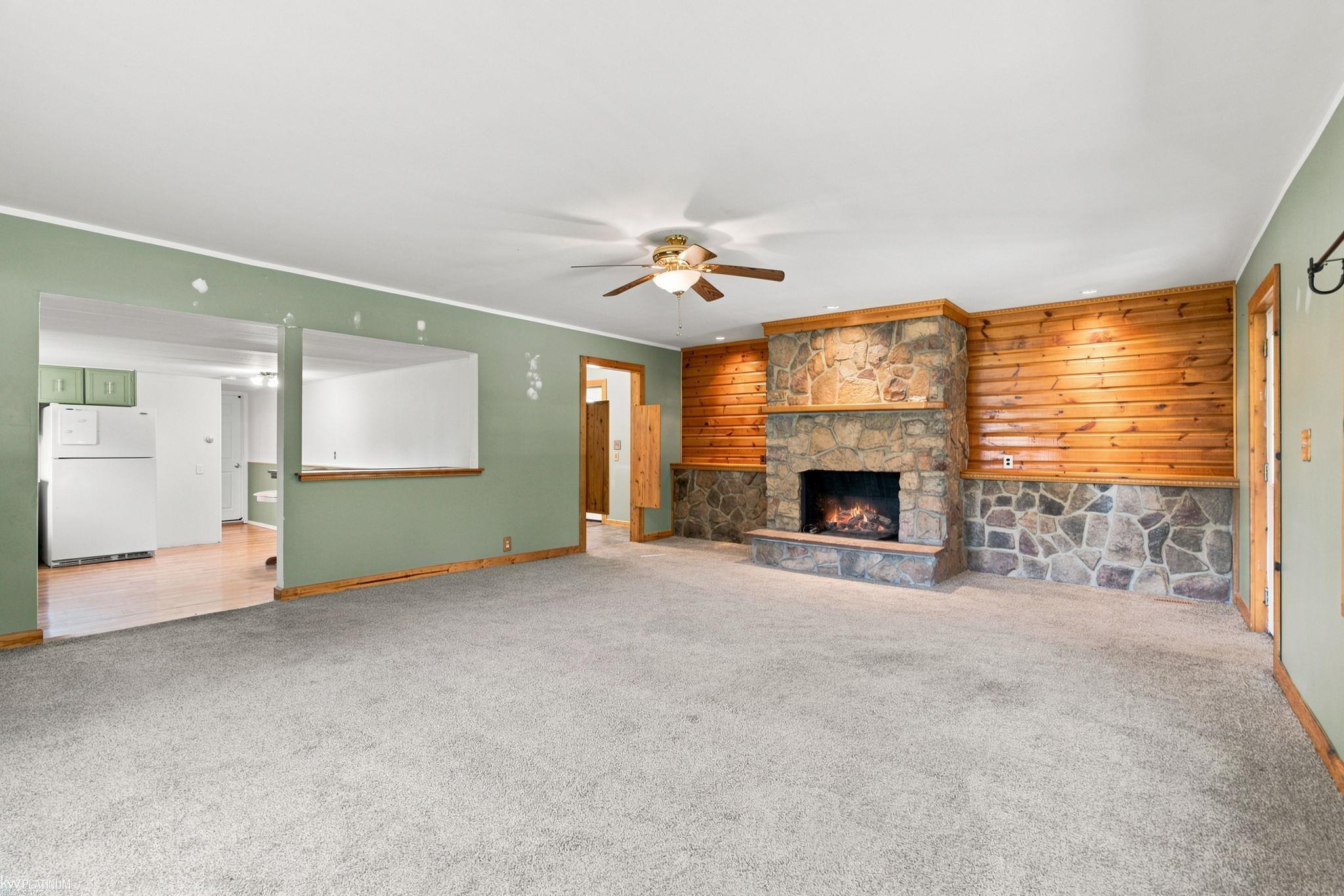 5469 Parker Road Fort Gratiot, MI 48059 - Photo 7 of 32
