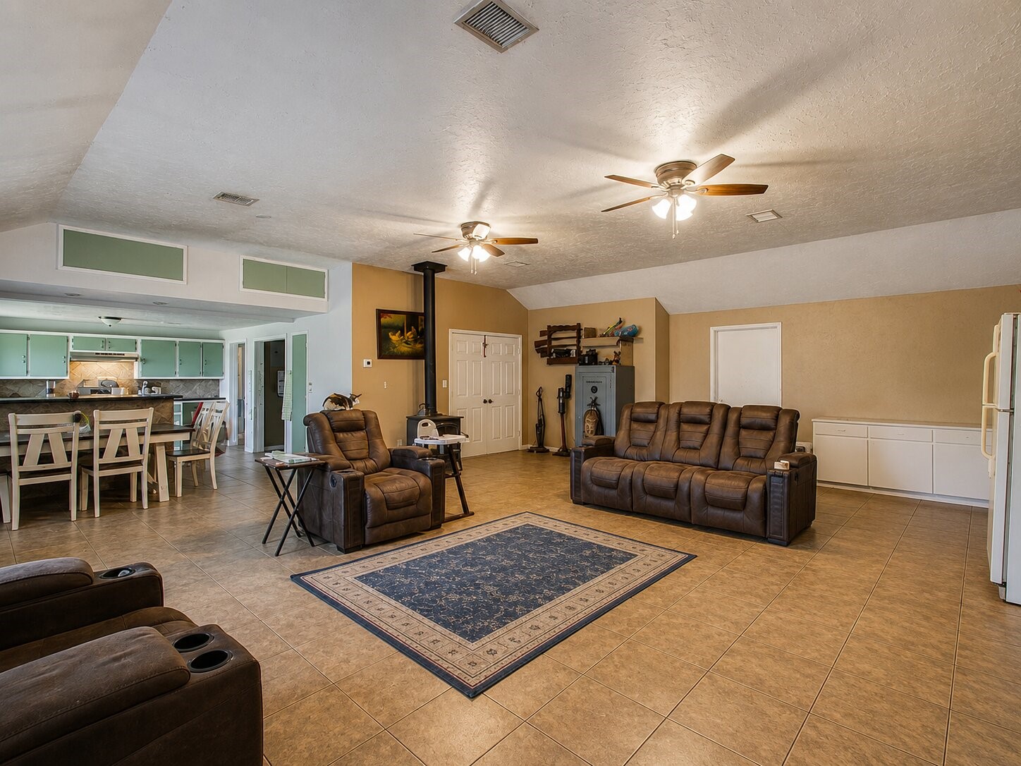 1246 Drymalla Road Cat Spring, TX 78933 - Photo 7 of 38