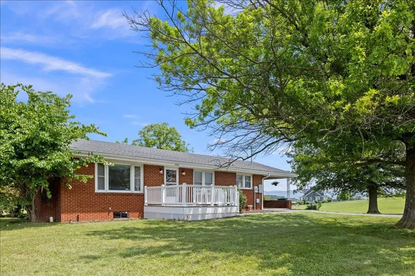 $345,000 | 6061 Oak Shade Road, Penn Laird, VA 22846