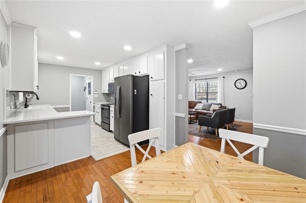 126 Midway Road Marietta, GA 30064 - Photo 11 of 41