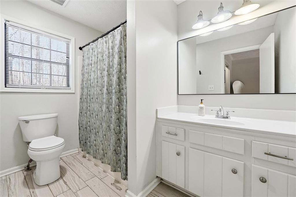 126 Midway Road Marietta, GA 30064 - Photo 19 of 41