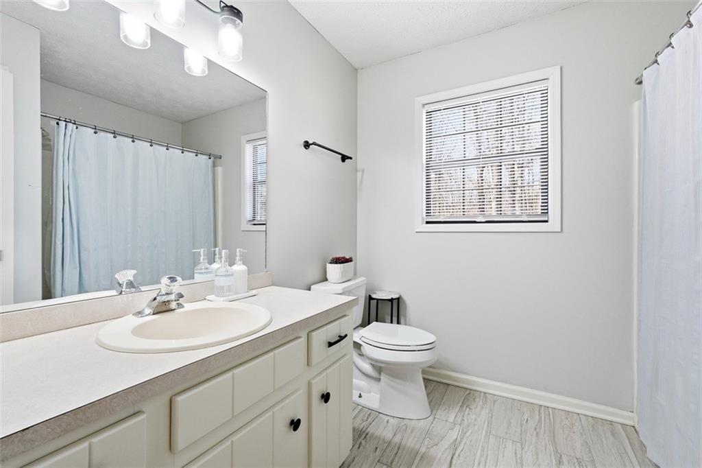 126 Midway Road Marietta, GA 30064 - Photo 22 of 41