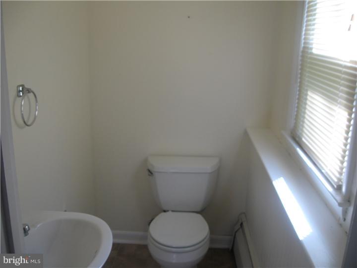 865 Fernhill Road Abington, PA 19038 - Photo 15 of 20 Gallery Image 15