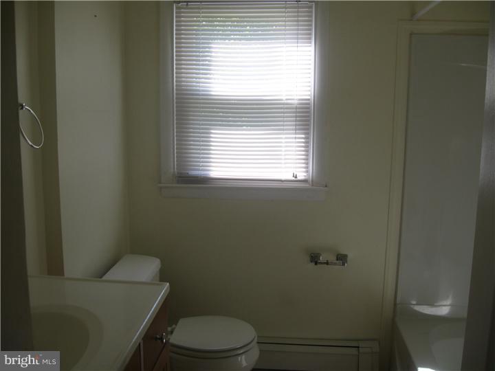 865 Fernhill Road Abington, PA 19038 - Photo 20 of 20 Gallery Image 20
