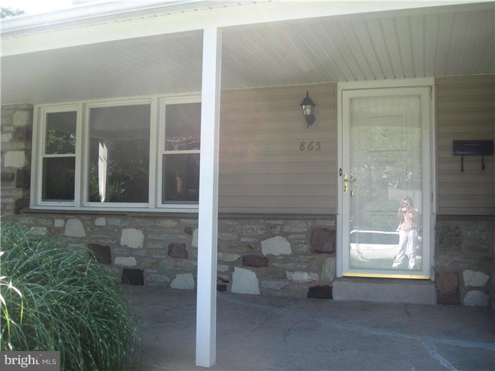 865 Fernhill Road Abington, PA 19038 - Photo 6 of 20 Gallery Image 6
