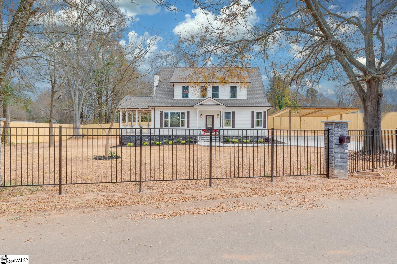 214 Drake Circle Anderson, SC 29624 - Photo 4 of 33