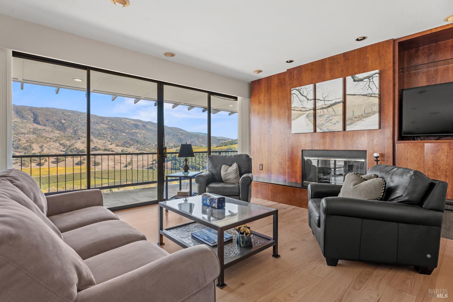 241 Henry Station Road Ukiah, CA 95482 - Photo 42 of 76